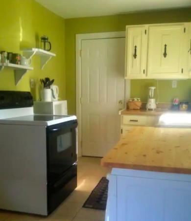Peaceful Private Cottage, Walk To Park & 5 Mins To Downtown Nashville